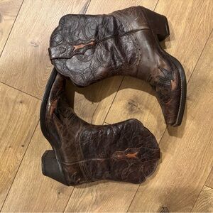 Ariat Distressed Brown Leather Boots